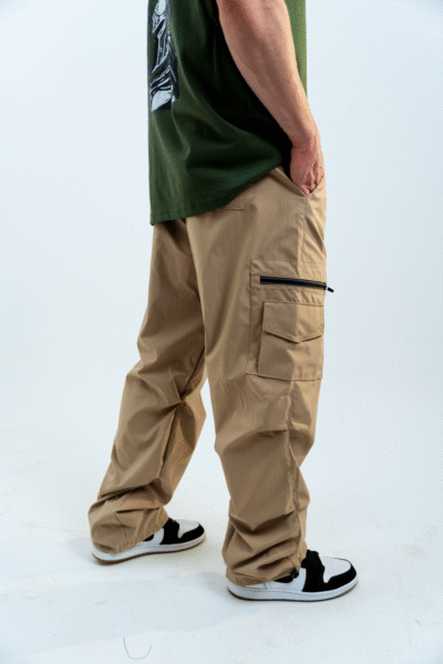 Pantalón Impermeable Oversize Beige